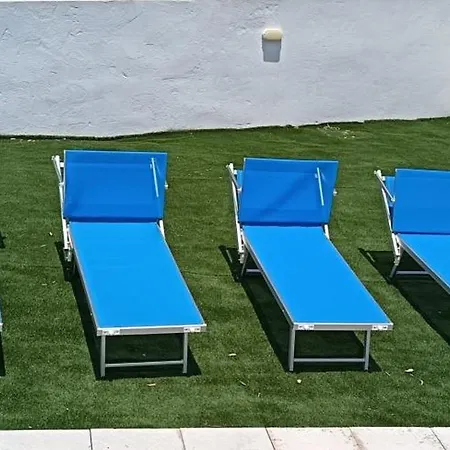 Private With Pool 500m From Sandy