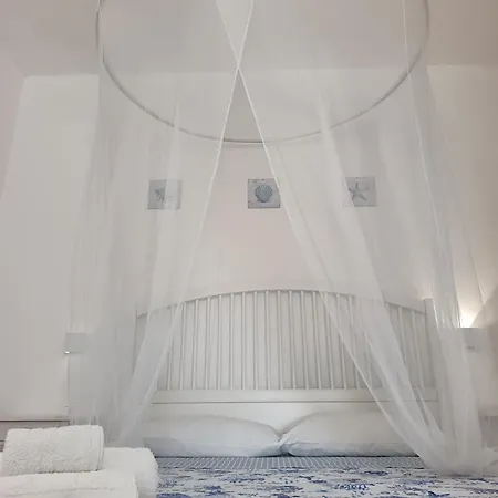 Private With Pool 500m From Sandy 아파트 이스피카