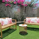 Private With Pool 500m From Sandy *